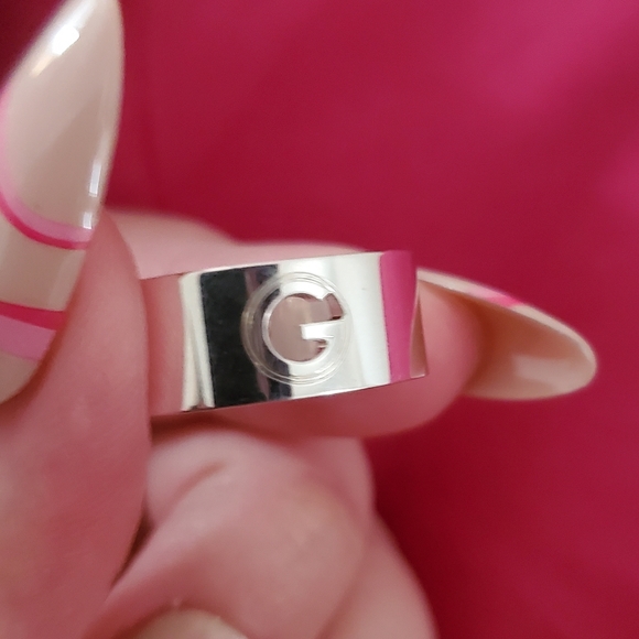 NWT GUCCI Silver Ring with Original Box and Pouch - Picture 5 of 10